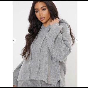 Soft Comfy Gray Sweater with Hood fits like 6/8